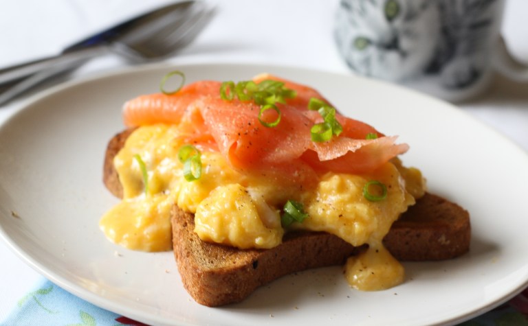 Smoked salmon and scrambled eggs side