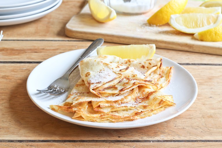 Pancakes with lemon and sugar2
