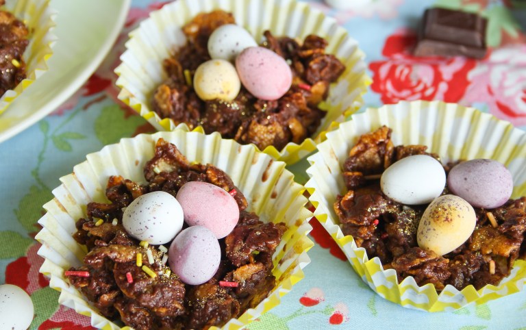 Easter nest closeup.jpg