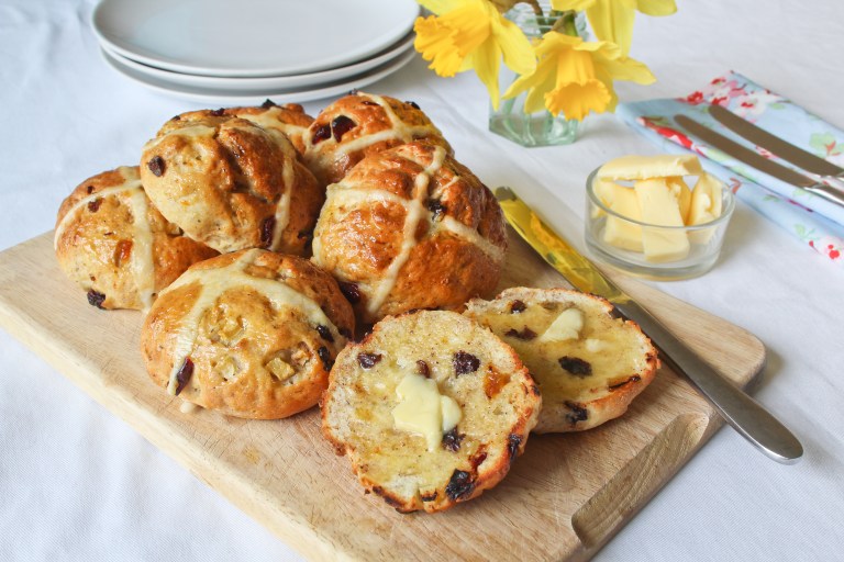 Gluten free hot crossed buns.jpg